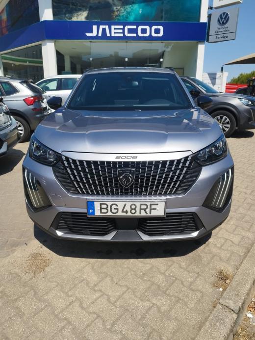 peugeot-2008-2024-gasolina-1199cc
