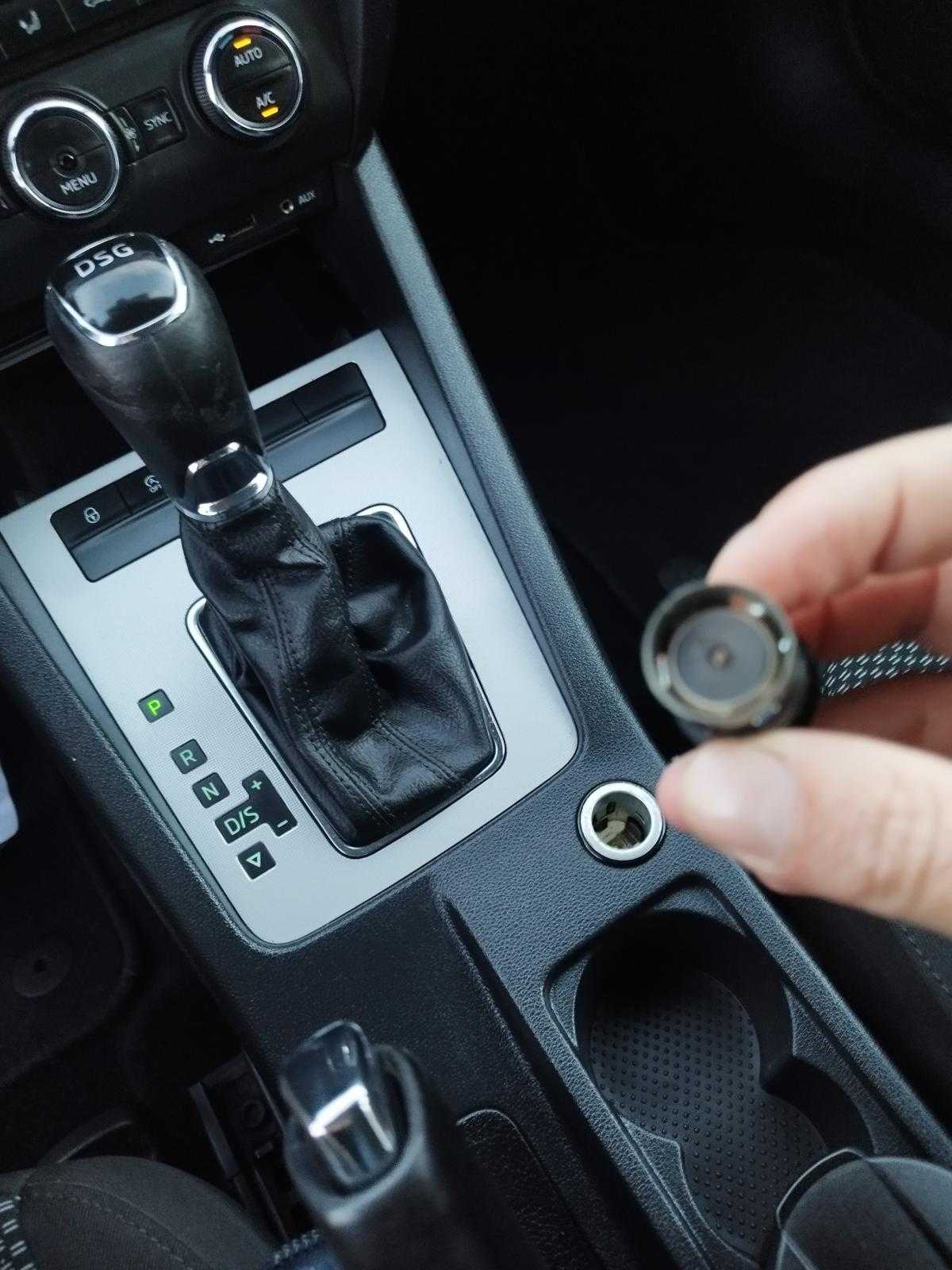 skoda-octavia-break-2015-diesel-1598cc