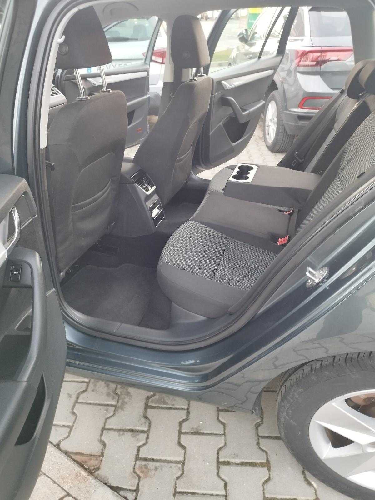 skoda-octavia-break-2015-diesel-1598cc