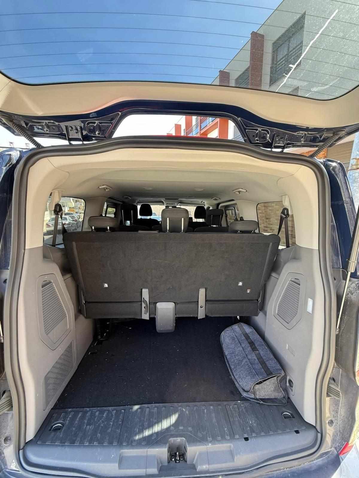 volkswagen-caravelle-2025-diesel-1996cc