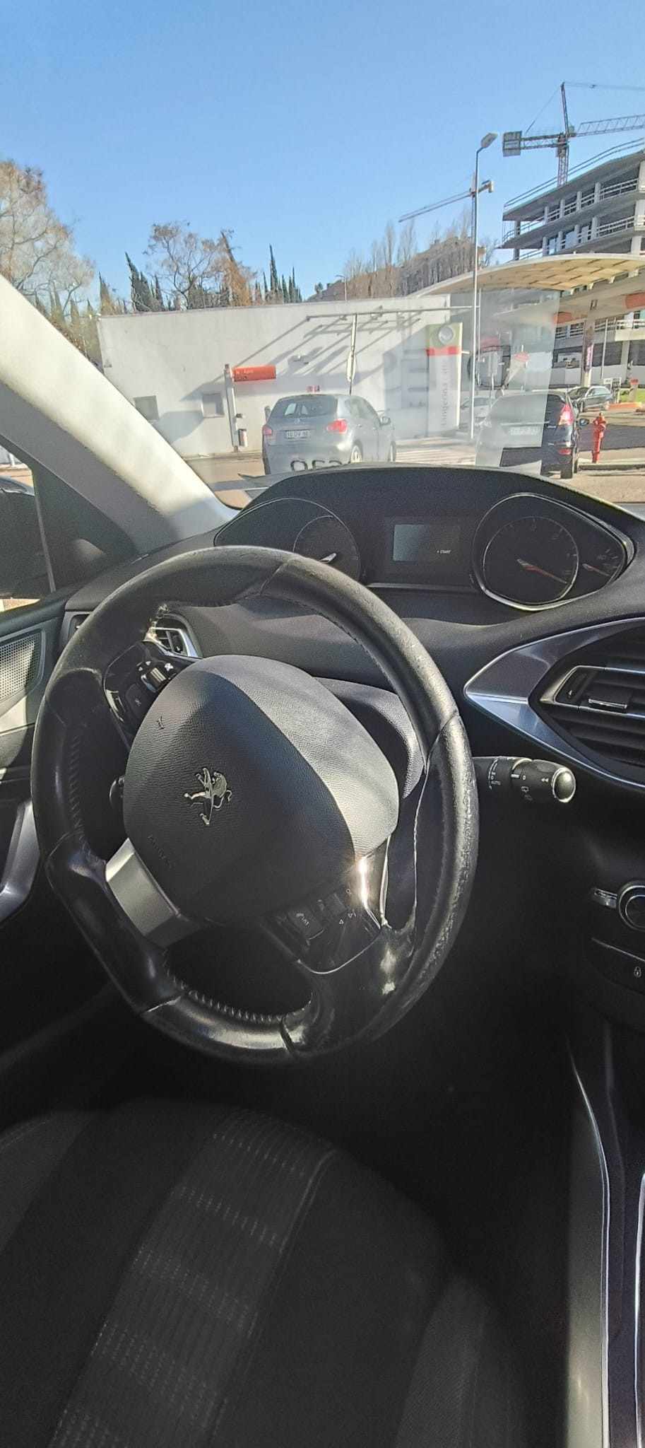 peugeot-308-sw-2016-diesel-1560cc