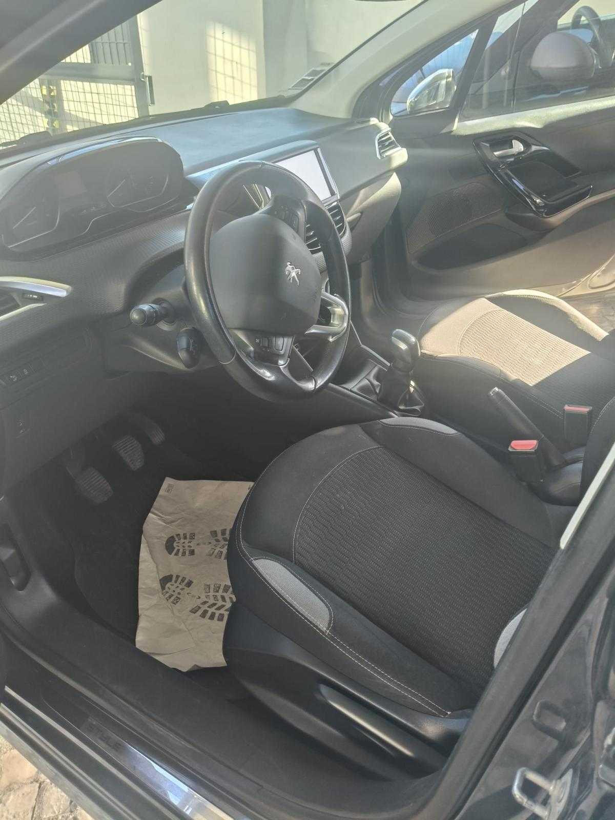peugeot-208-2016-diesel-1560cc