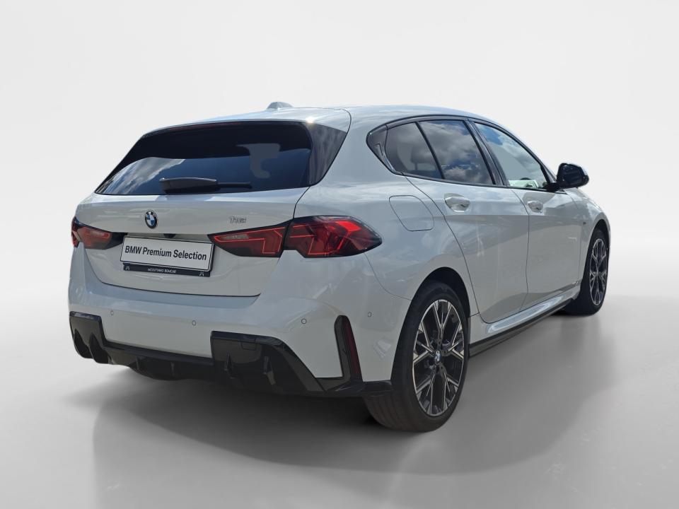 bmw-serie-1-2025-gasolina-1499cc