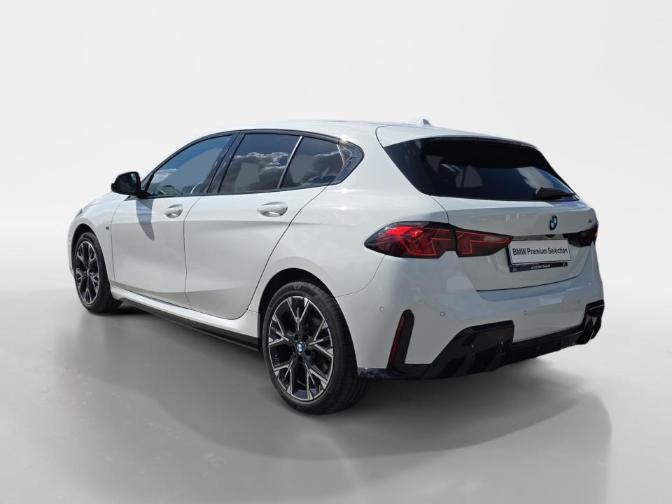bmw-serie-1-2025-gasolina-1499cc
