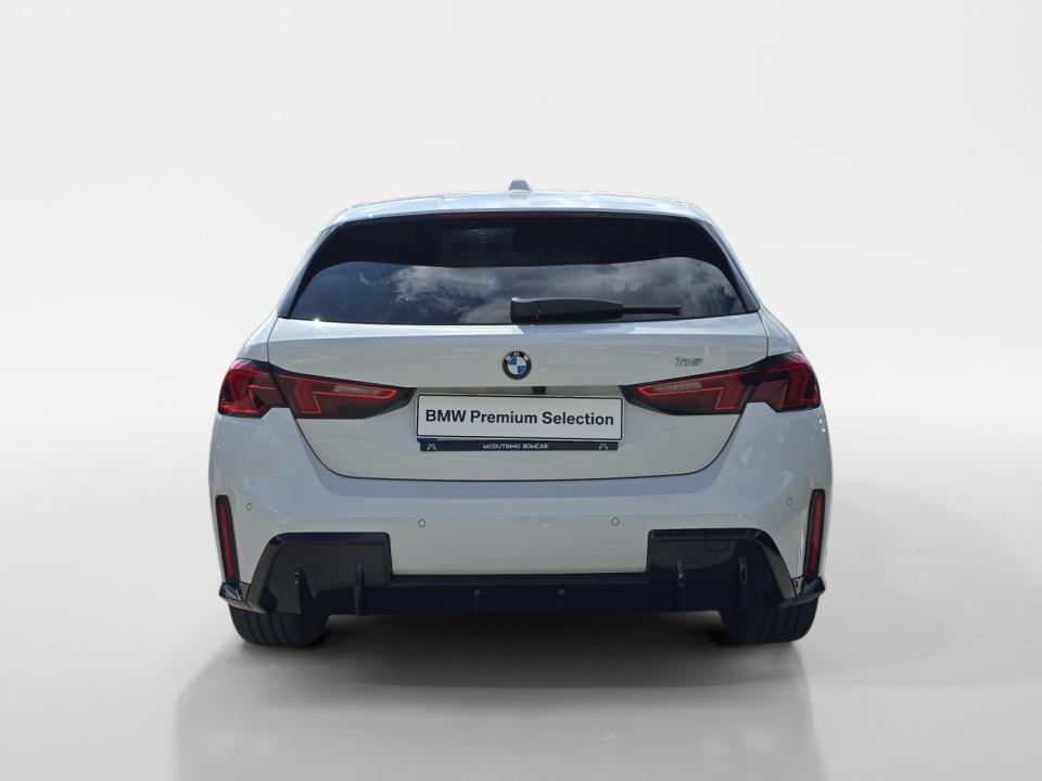 bmw-serie-1-2025-gasolina-1499cc