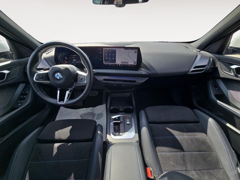 bmw-serie-1-2025-gasolina-1499cc