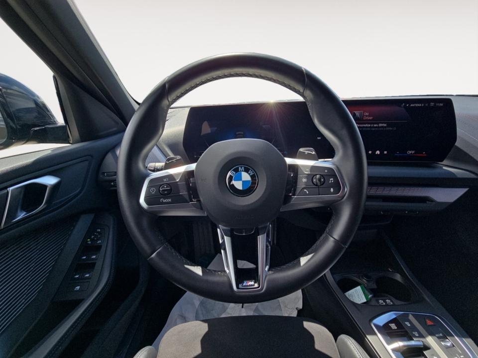 bmw-serie-1-2025-gasolina-1499cc
