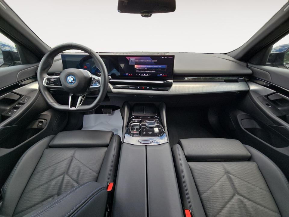 bmw-serie-5-2025-hibrido-1998cc