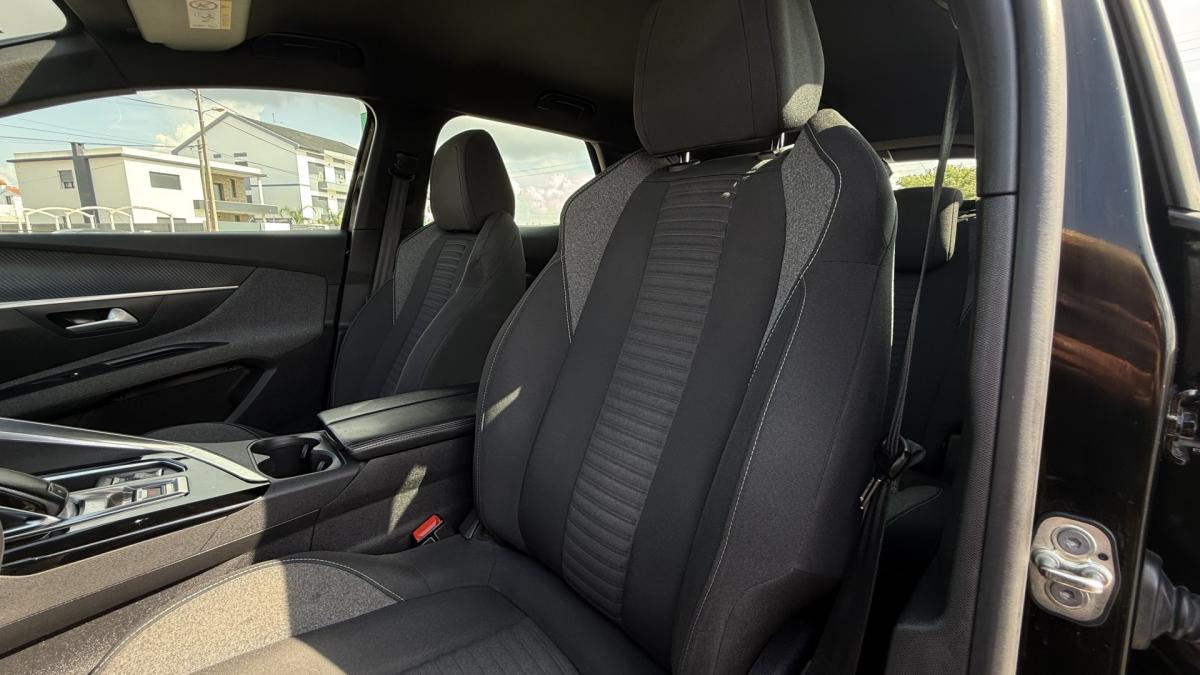 peugeot-3008-2023-gasolina-1199cc
