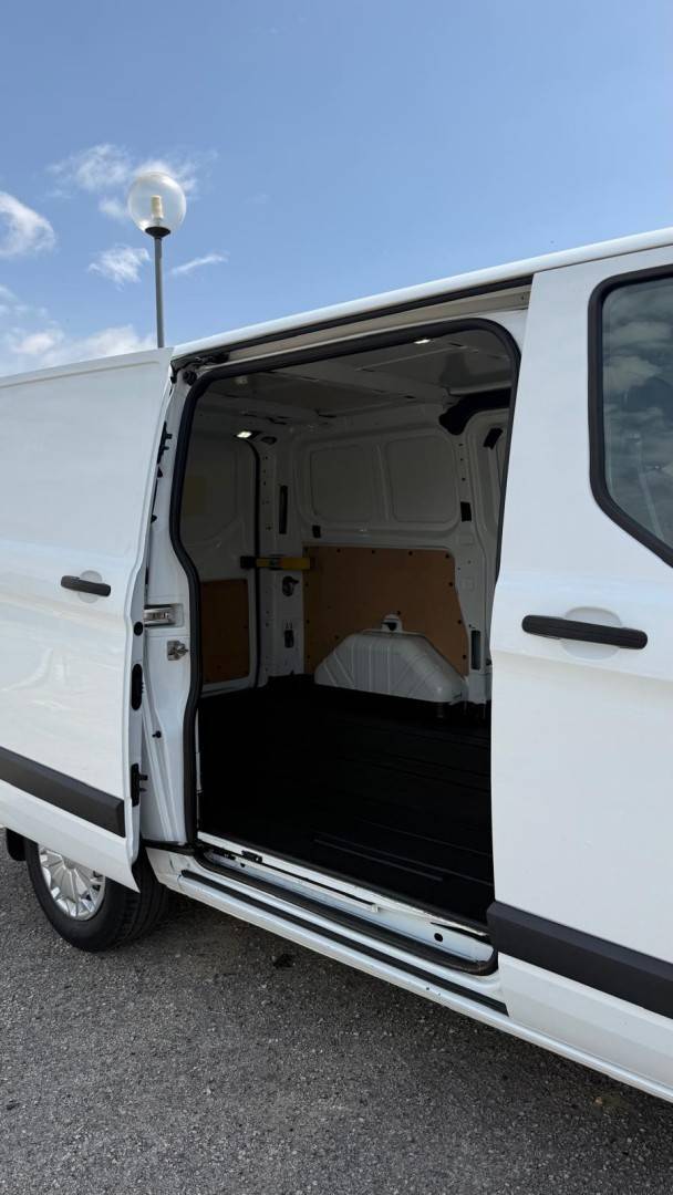 ford-transit-custom-2013-diesel-2198cc