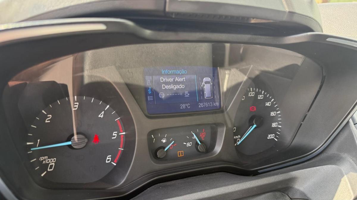 ford-transit-custom-2013-diesel-2198cc
