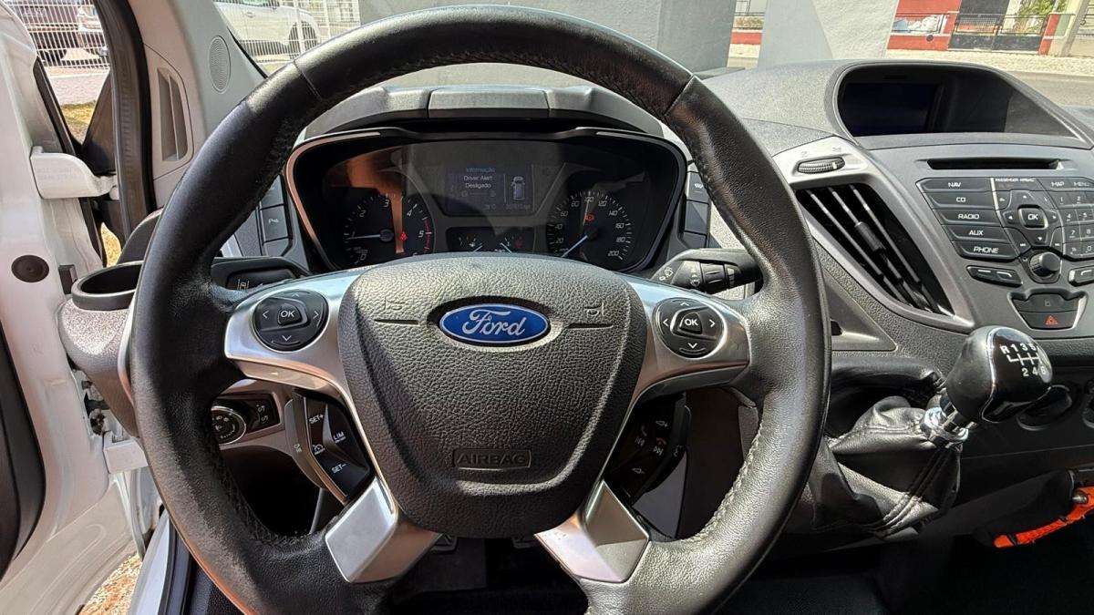 ford-transit-custom-2013-diesel-2198cc