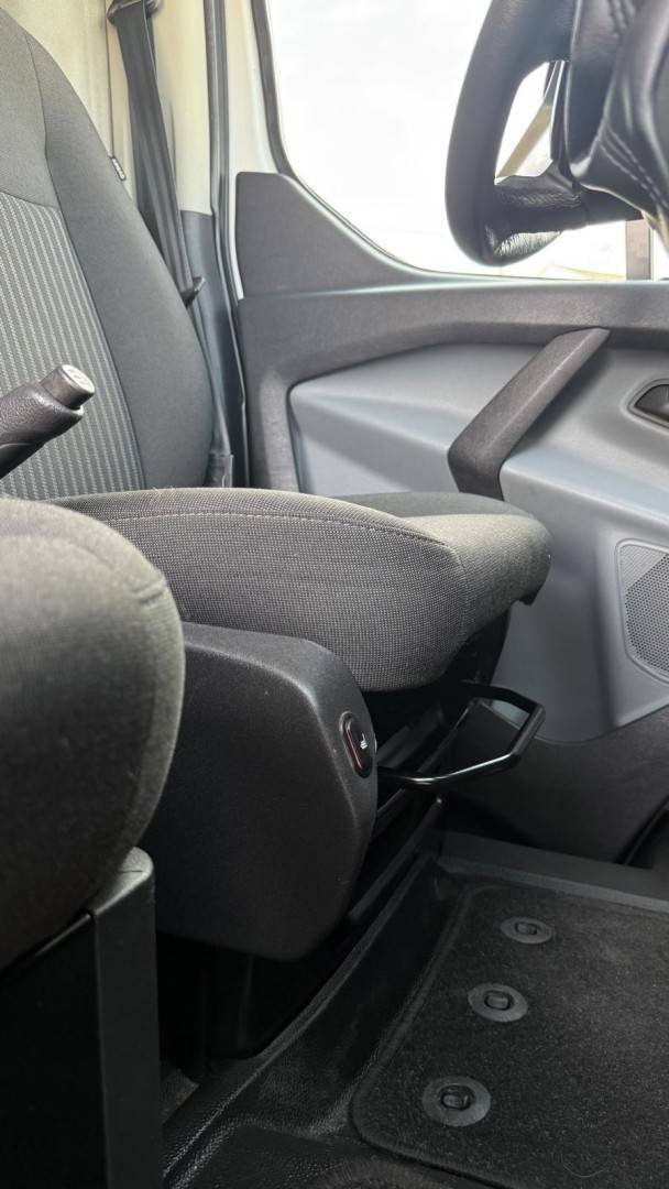 ford-transit-custom-2013-diesel-2198cc