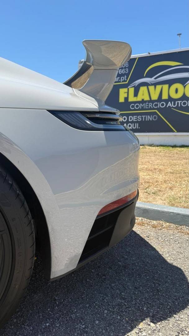 porsche-992-2023-gasolina-2981cc
