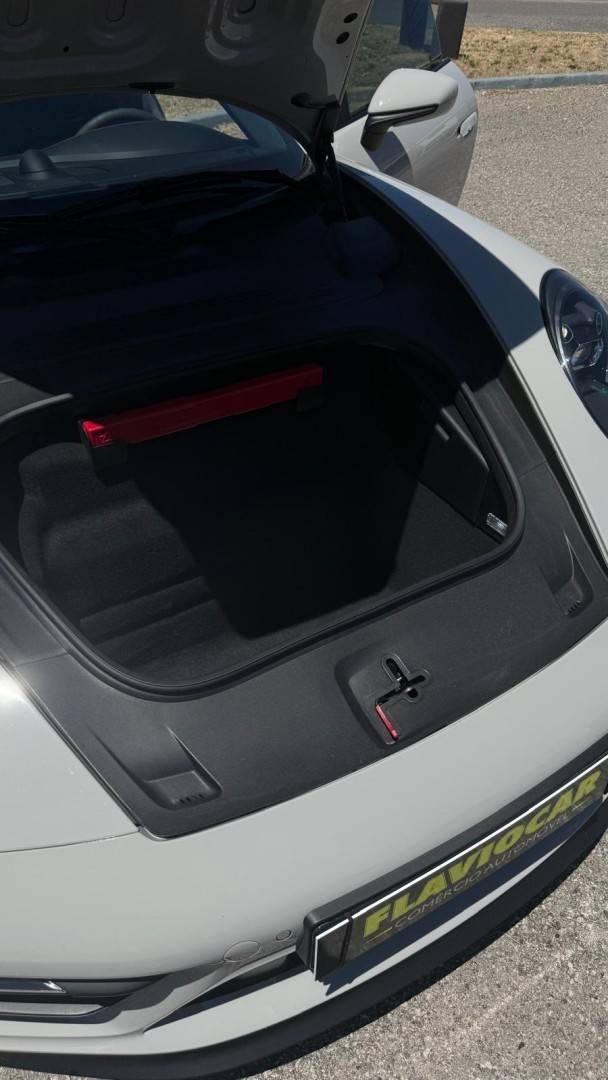 porsche-992-2023-gasolina-2981cc