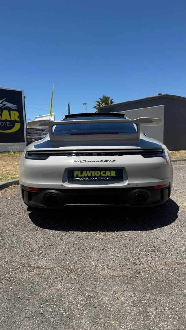 porsche-992-2023-gasolina-2981cc