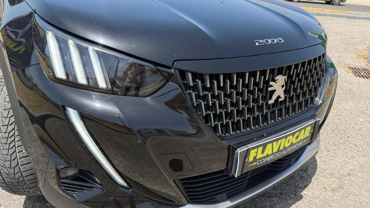 peugeot-2008-2021-gasolina-1199cc