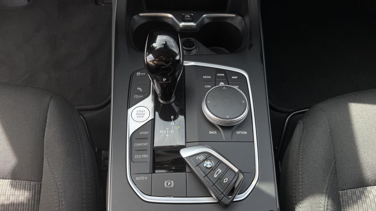 bmw-serie-1-2022-diesel-1496cc