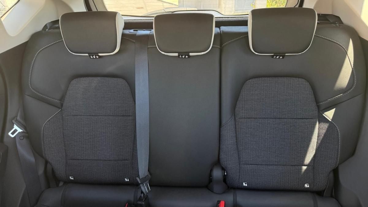 renault-captur-2023-hibrido-1598cc
