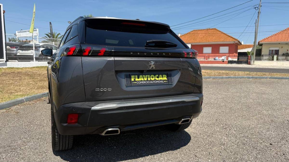 peugeot-2008-2022-gasolina-1199cc