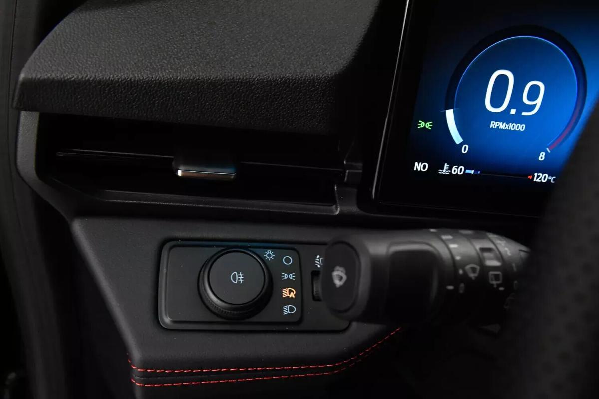 ford-puma-2025-gasolina-998cc
