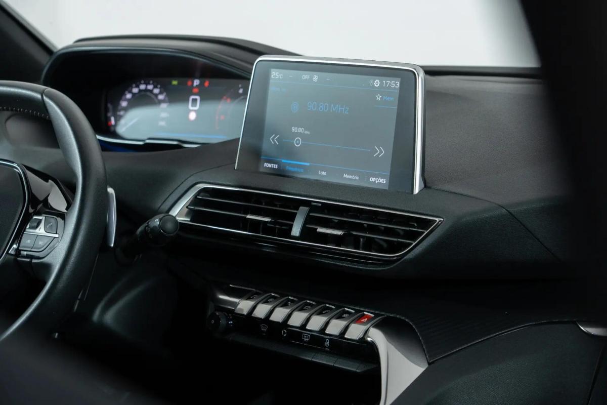 peugeot-5008-2023-diesel-1499cc