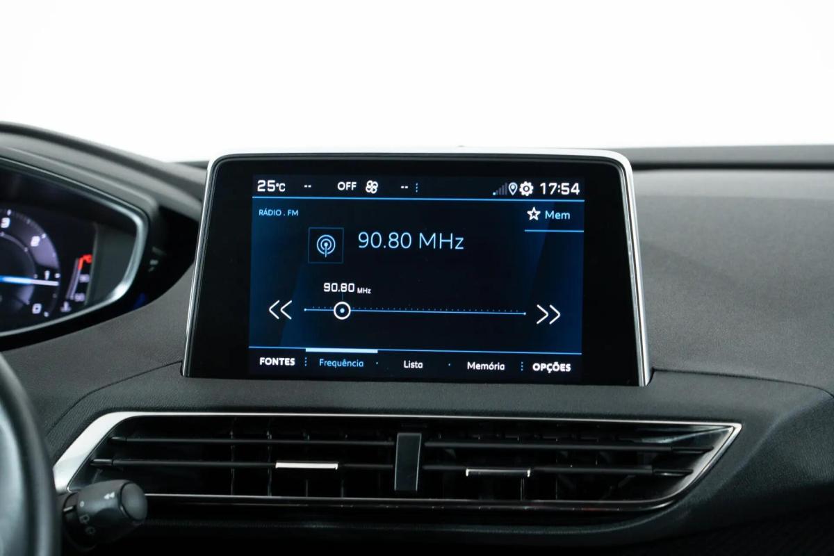 peugeot-5008-2023-diesel-1499cc