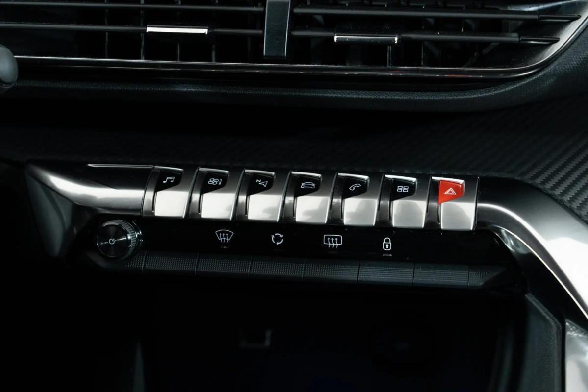 peugeot-5008-2023-diesel-1499cc