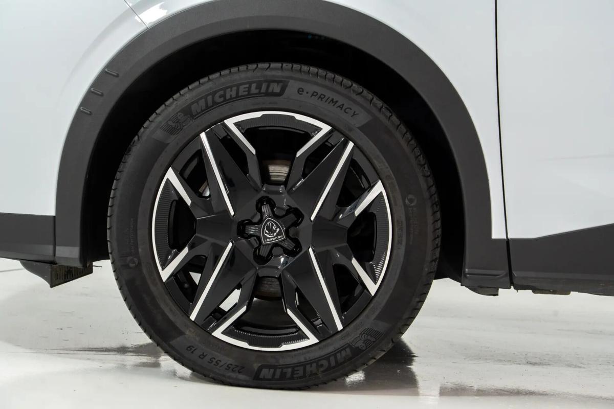peugeot-3008-2025-gasolina-1199cc