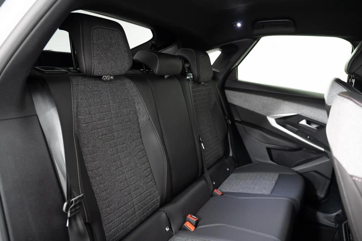peugeot-3008-2025-gasolina-1199cc