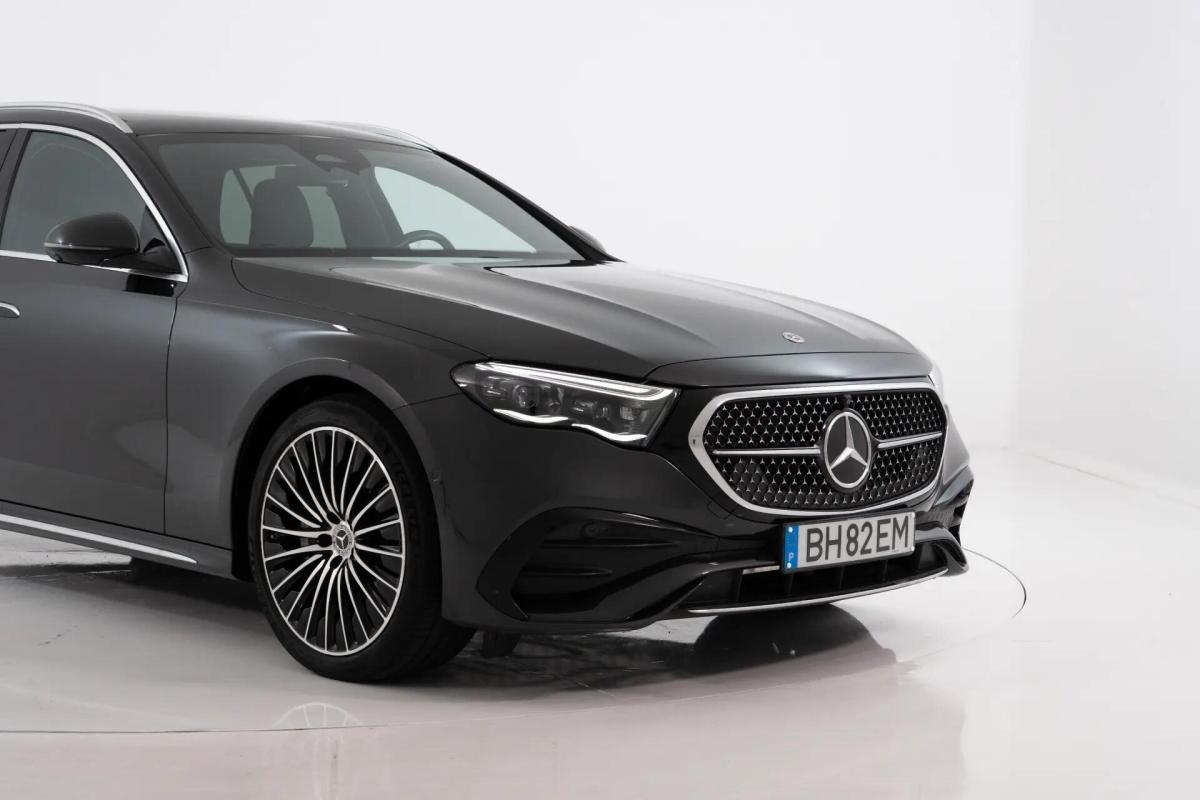 mercedes-benz-classe-e-e-300-e-2024-hibrido-a-gasolina-1991cc