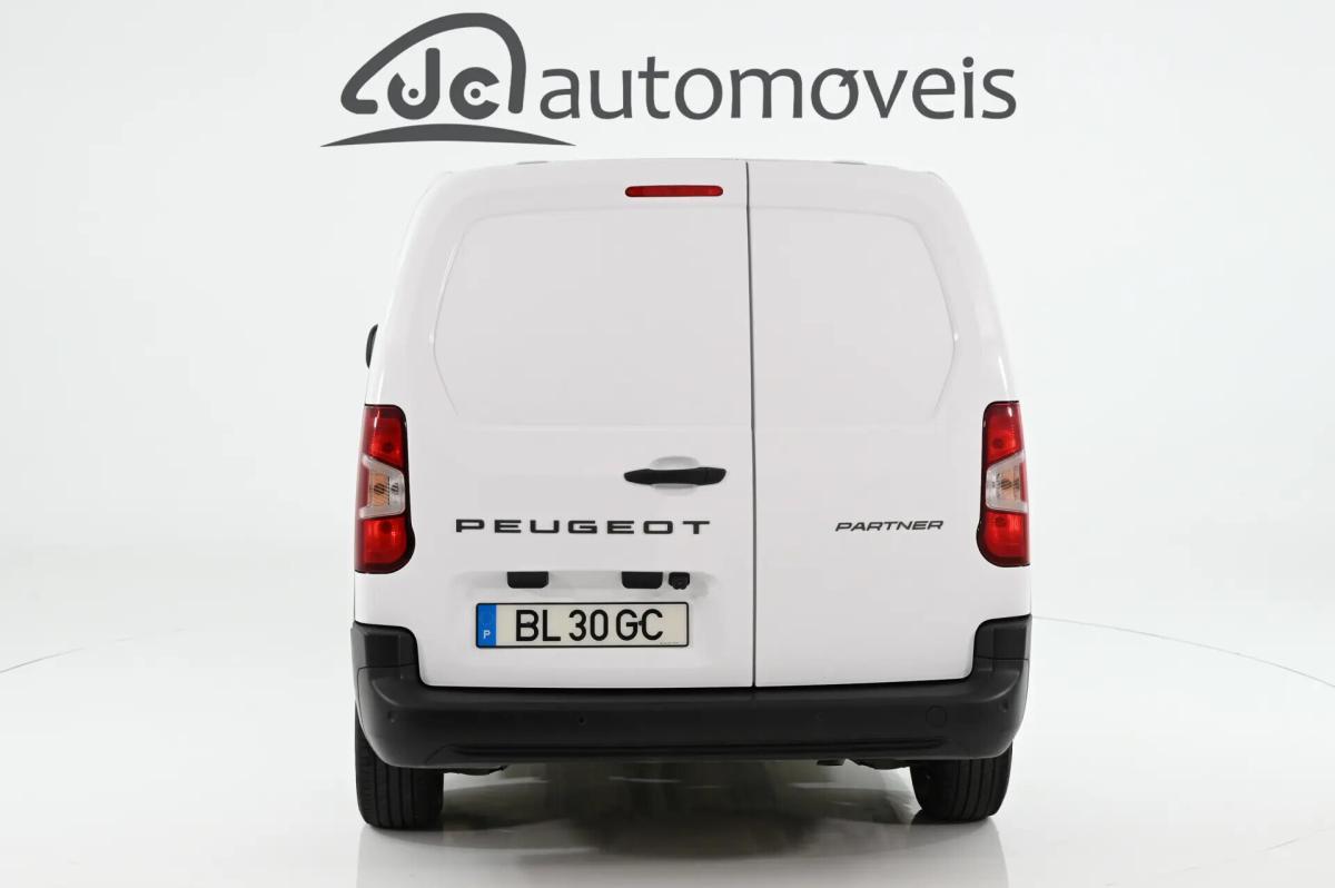 peugeot-partner-2024-diesel-1499cc