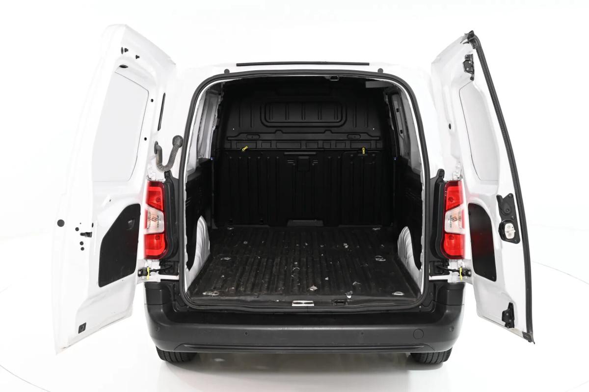 peugeot-partner-2024-diesel-1499cc