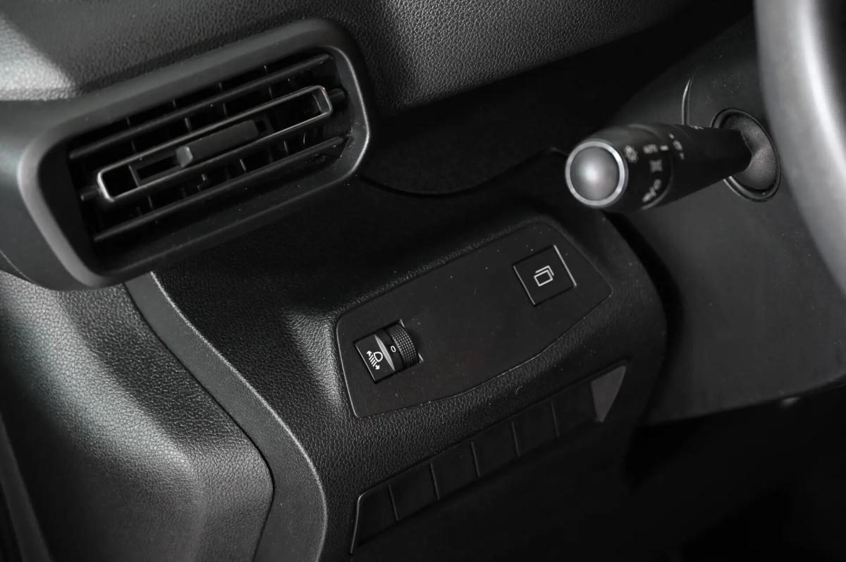 peugeot-partner-2024-diesel-1499cc