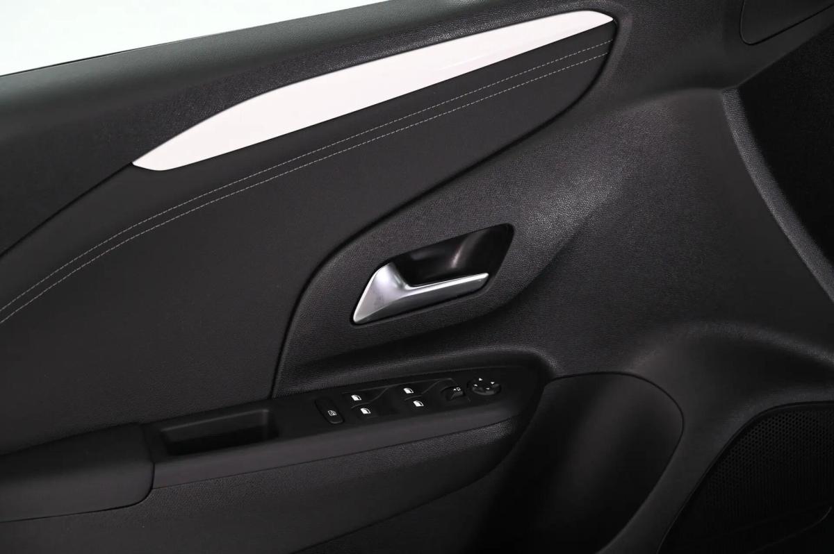 opel-corsa-2025-gasolina-1199cc