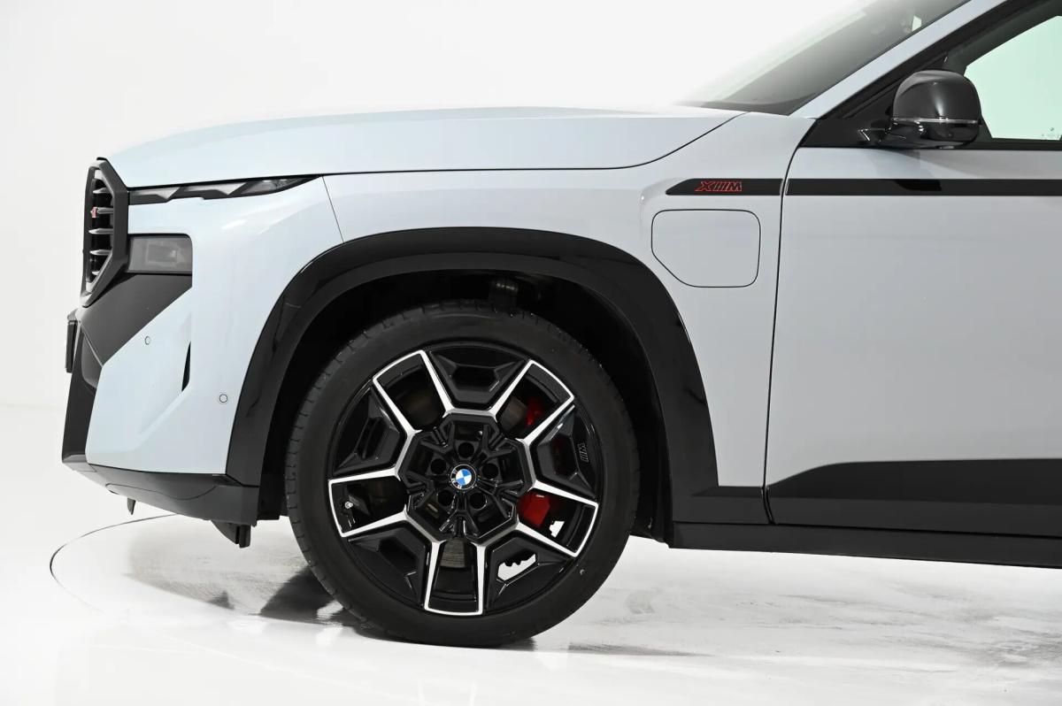 bmw-new-class-2024-hibrido-a-gasolina-4395cc