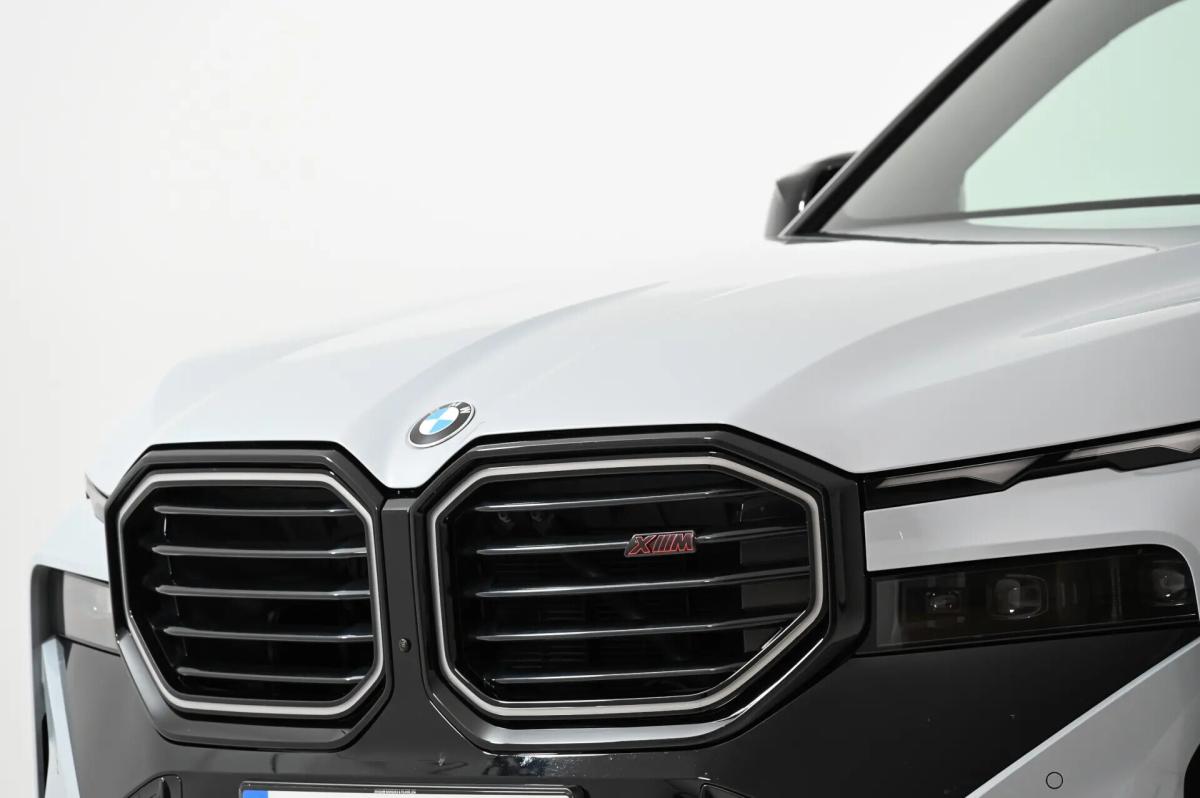 bmw-new-class-2024-hibrido-a-gasolina-4395cc