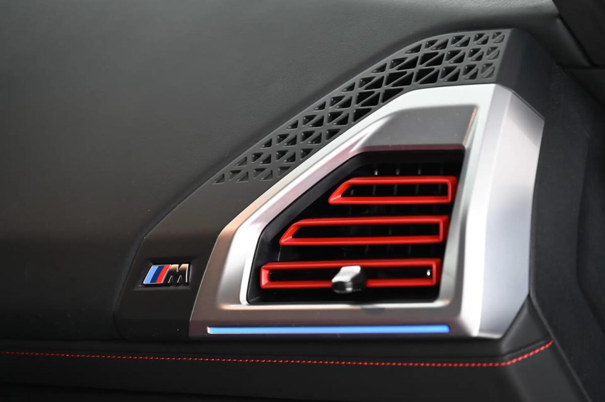 bmw-new-class-2024-hibrido-a-gasolina-4395cc