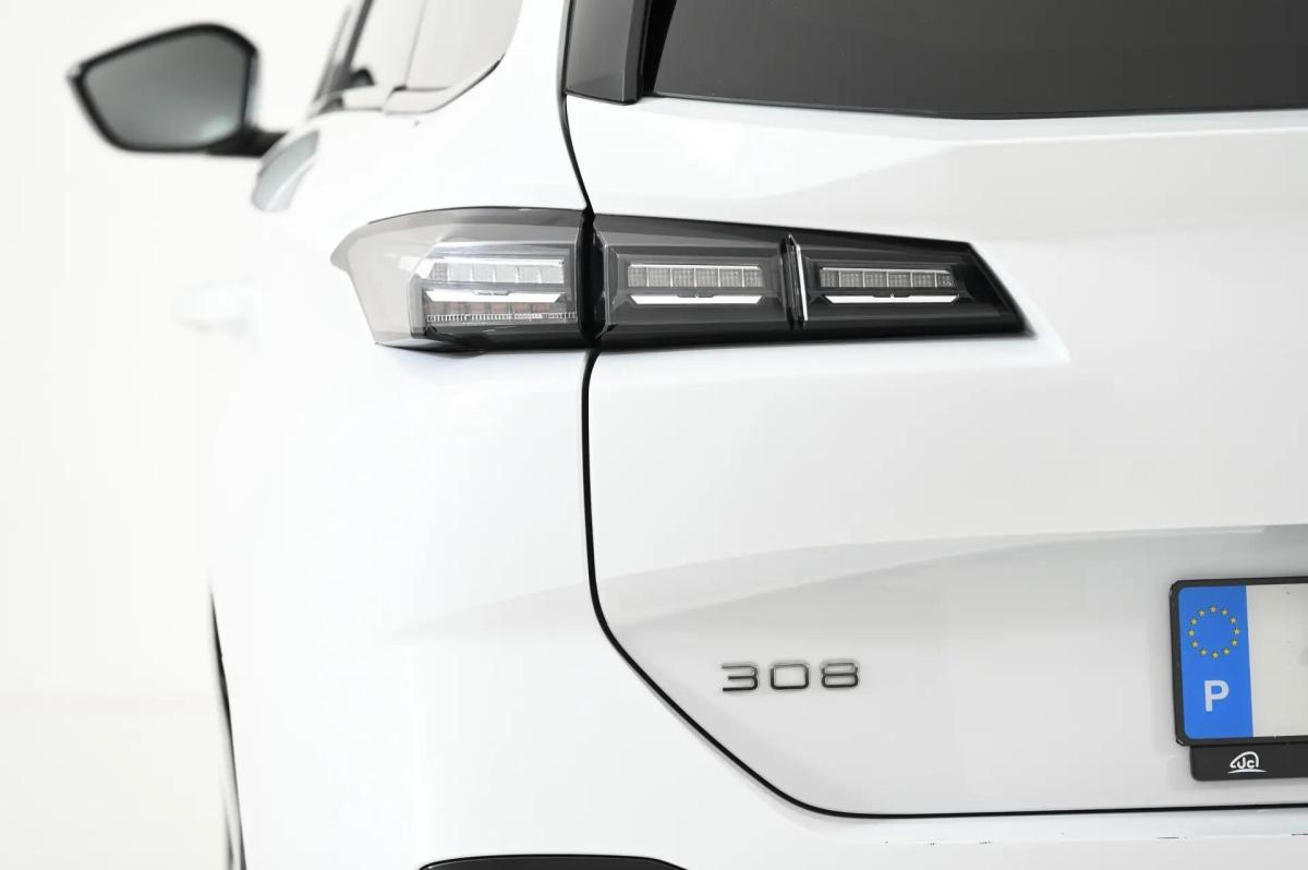 peugeot-308-sw-2024-gasolina-1199cc