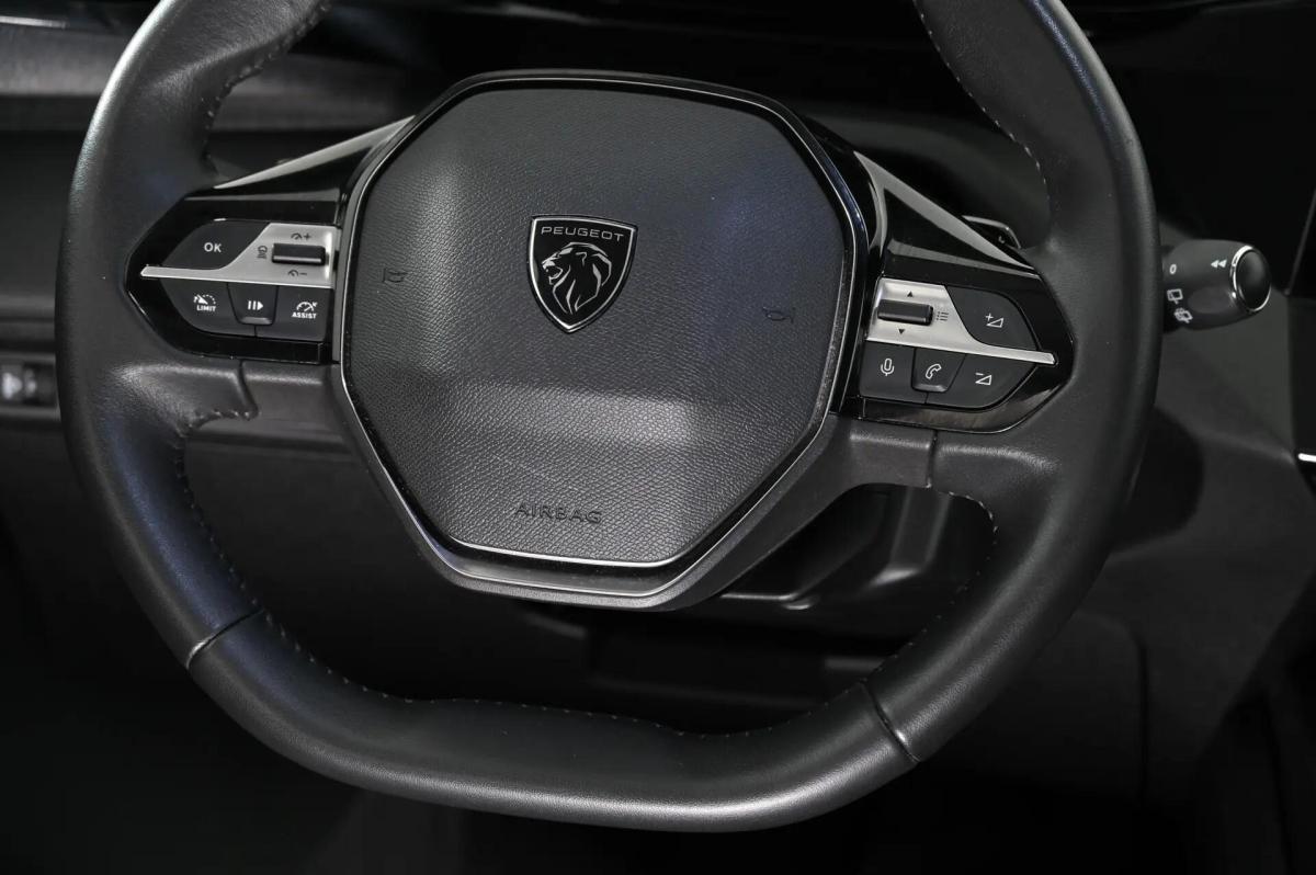 peugeot-308-sw-2024-gasolina-1199cc