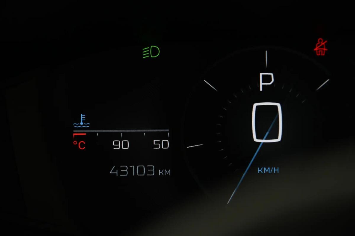 peugeot-308-sw-2024-gasolina-1199cc