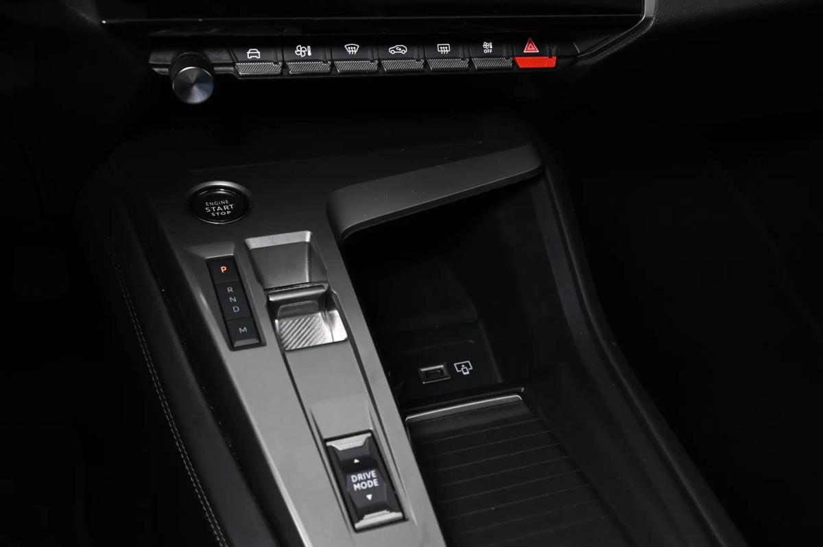 peugeot-308-sw-2024-gasolina-1199cc