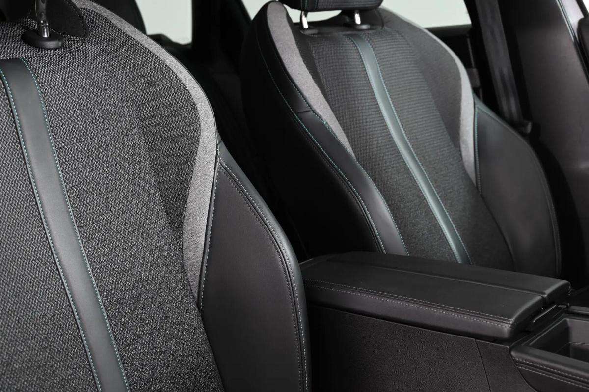 peugeot-308-sw-2024-gasolina-1199cc