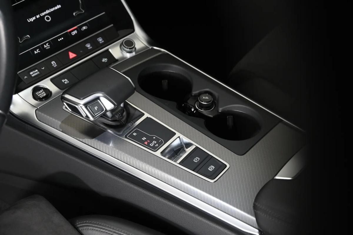 audi-a6-avant-2021-diesel-1968cc