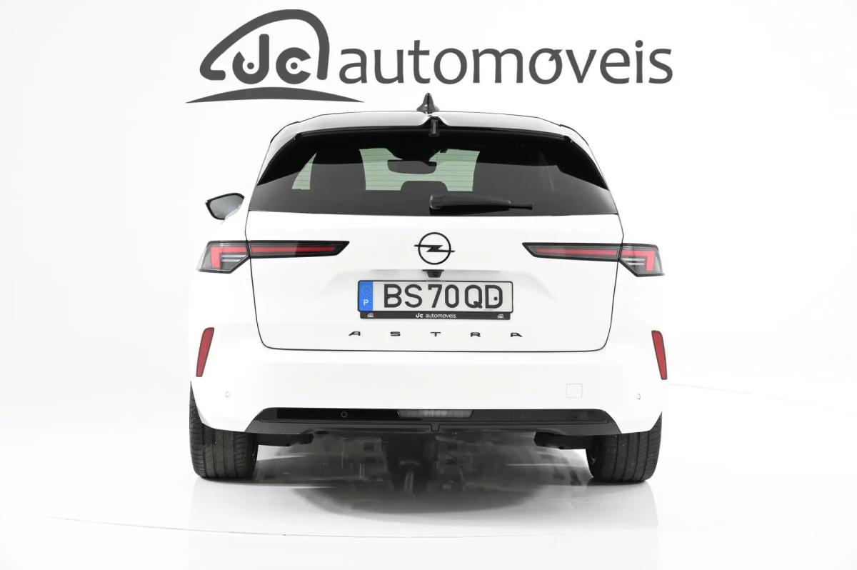 opel-astra-sport-tourer-2025-diesel-1499cc