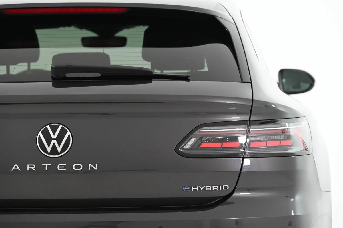 volkswagen-arteon-2022-hibrido-a-gasolina-1395cc