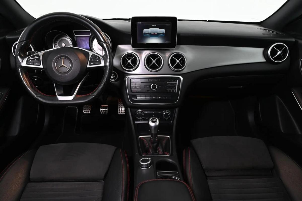 mercedes-benz-cla-200-cdi-2015-diesel-2143cc