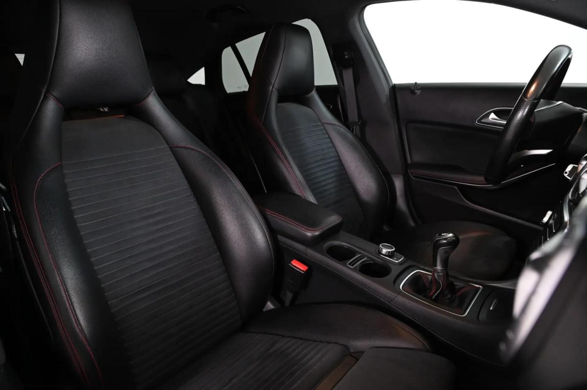 mercedes-benz-cla-200-cdi-2015-diesel-2143cc