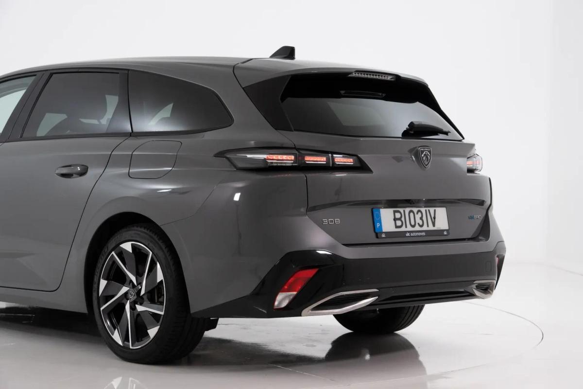 peugeot-308-2024-hibrido-a-gasolina-1598cc