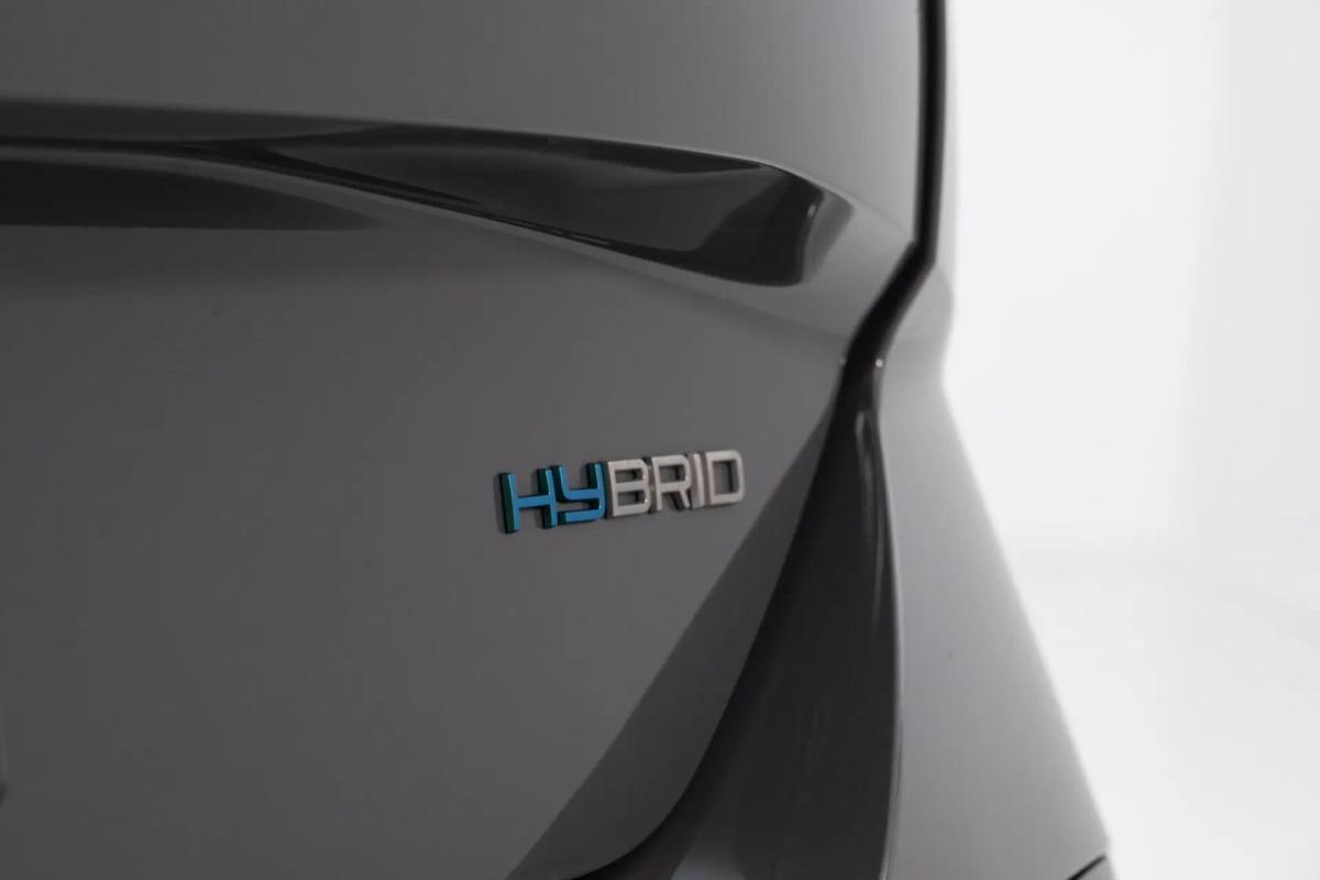 peugeot-308-2024-hibrido-a-gasolina-1598cc